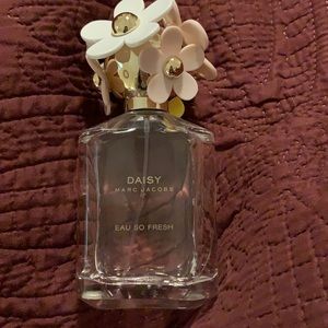Marc Jacobs Daisy